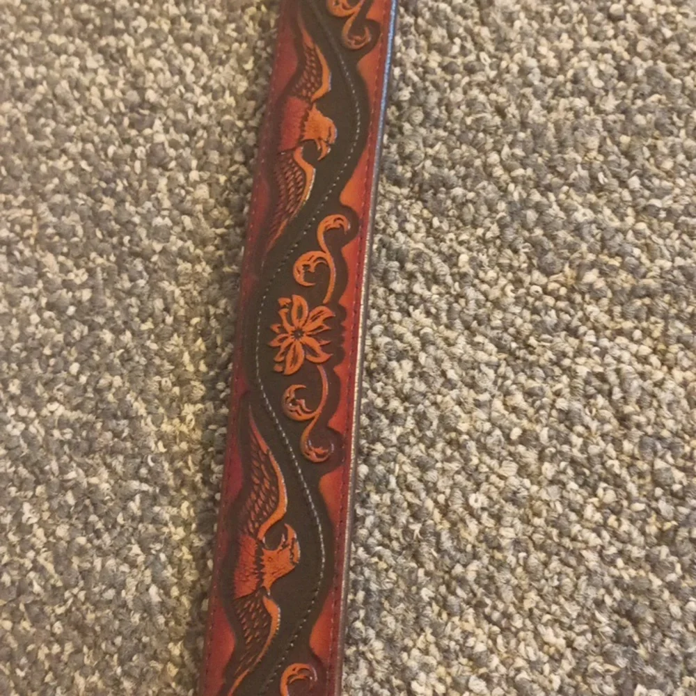 Frontier Series western brown leather tooled mens belt size 40